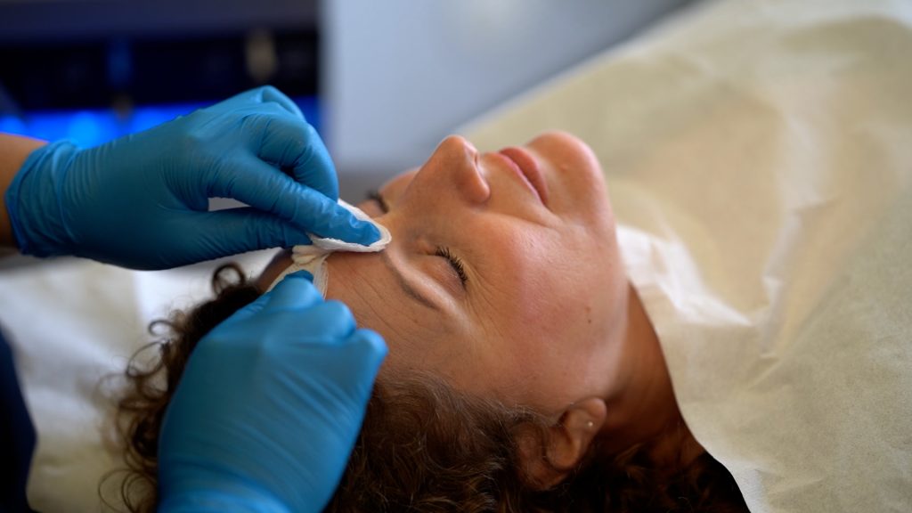 Fire & Ice Treatment - The Private Clinic Swansea